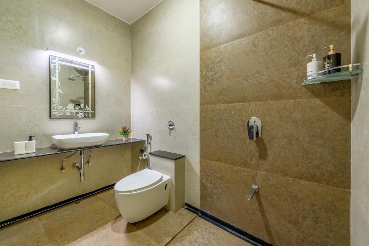 Saffronstays Lakeview Nivara - Farm Stay Villa With Private Pool Near Pune Exterior foto